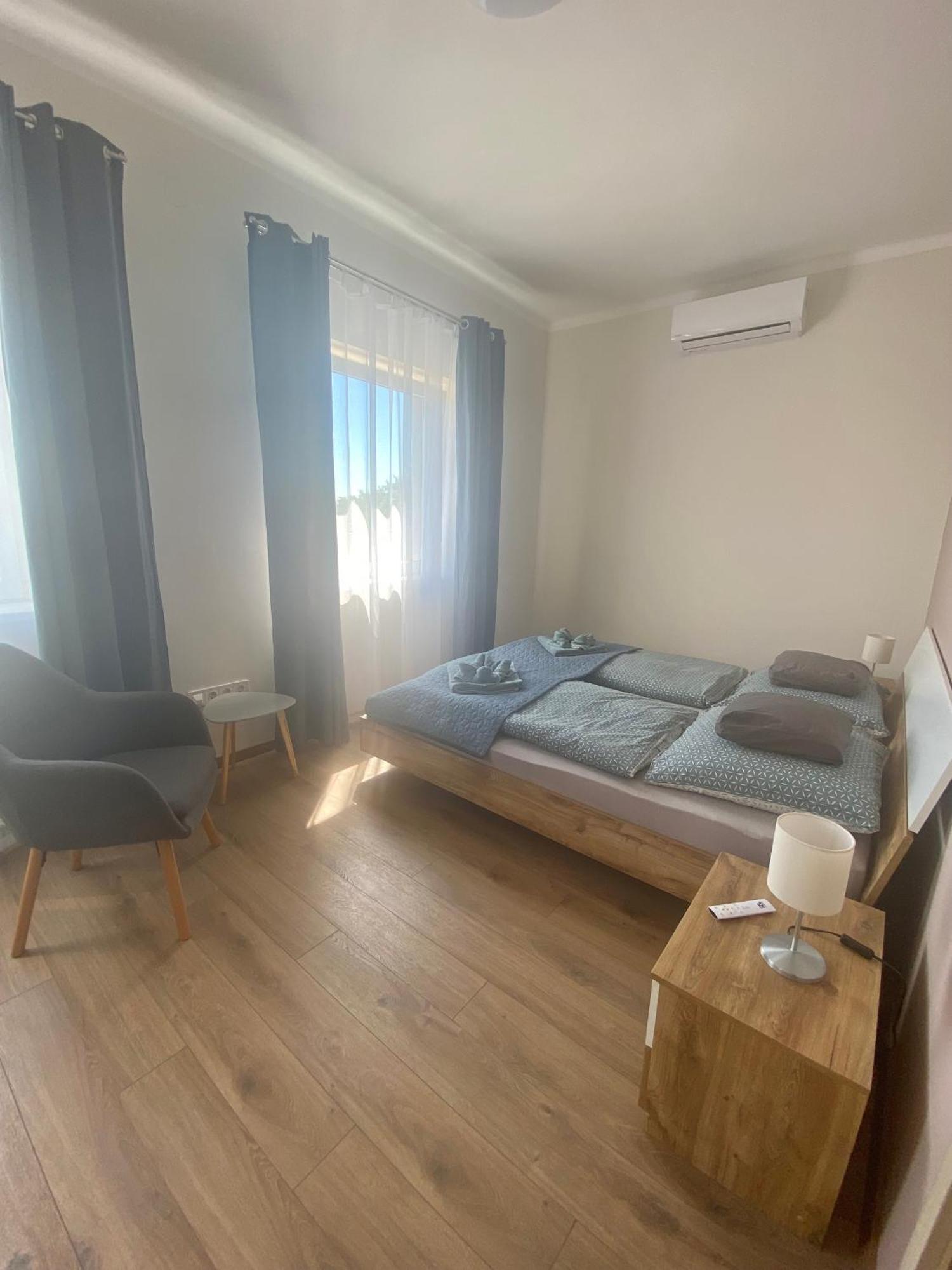 Azur Panorama Apartman Альшоэрш Экстерьер фото